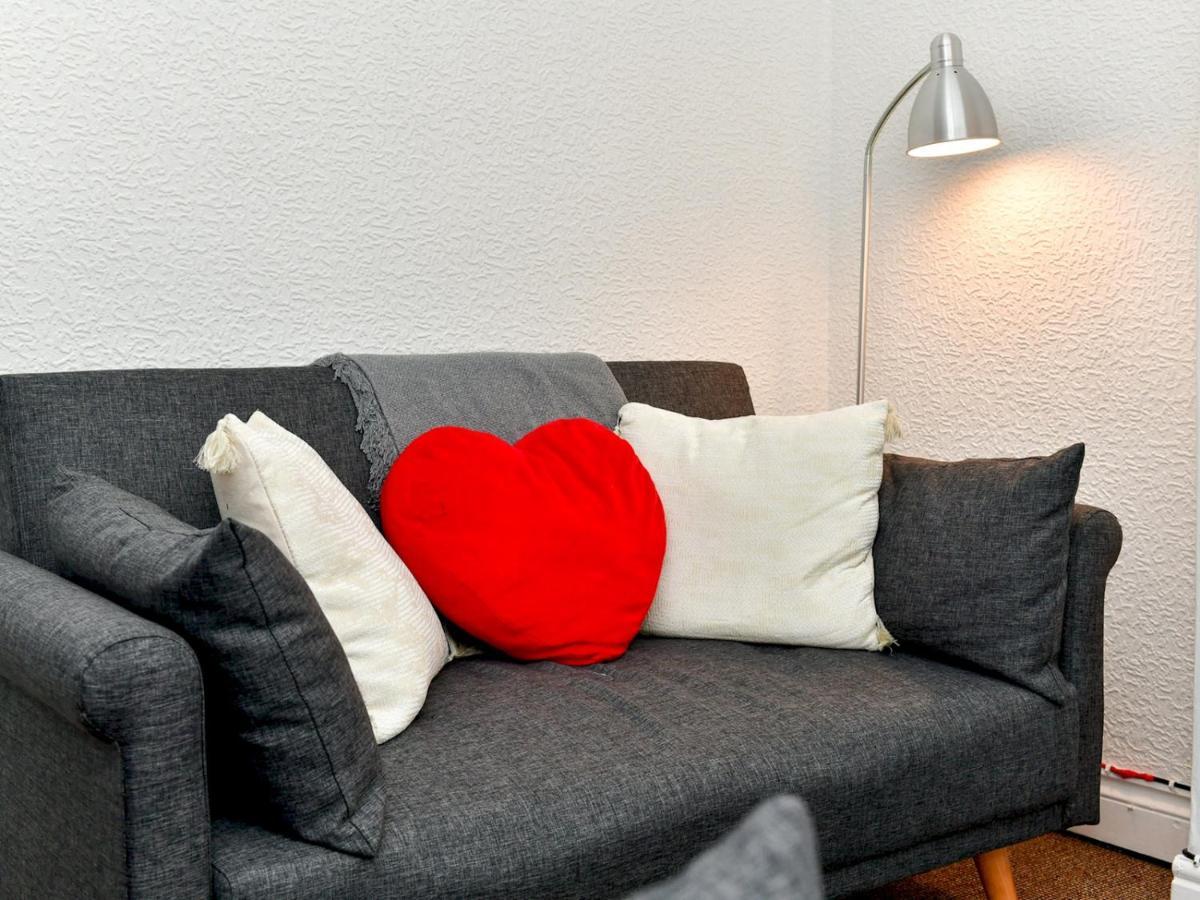 Pass The Keys Perfectly Located 3 Bed Home Close To The City Cardiff Exteriér fotografie